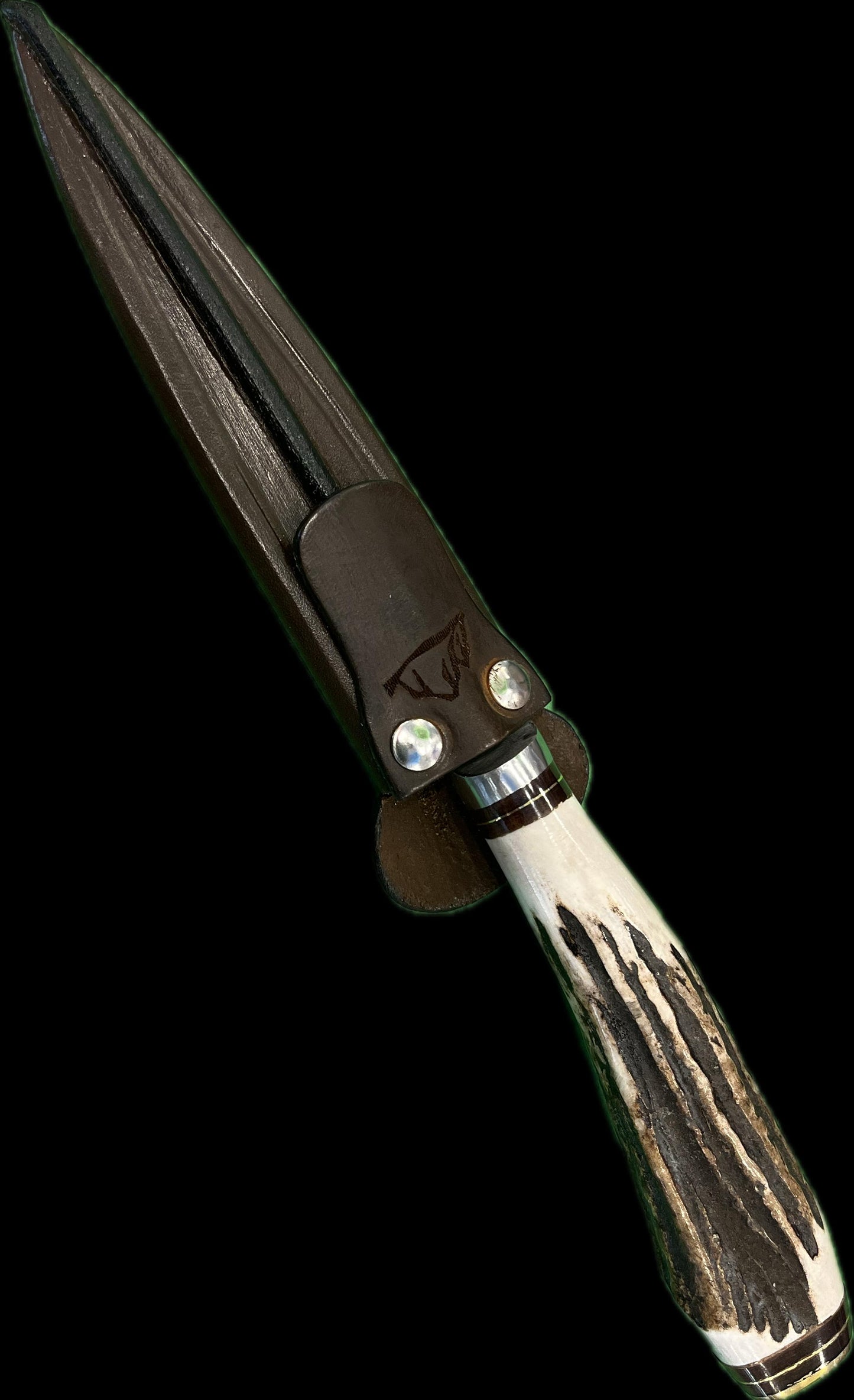 Cuchillo Cabo Ciervo Acero Inoxidable 12 cm.