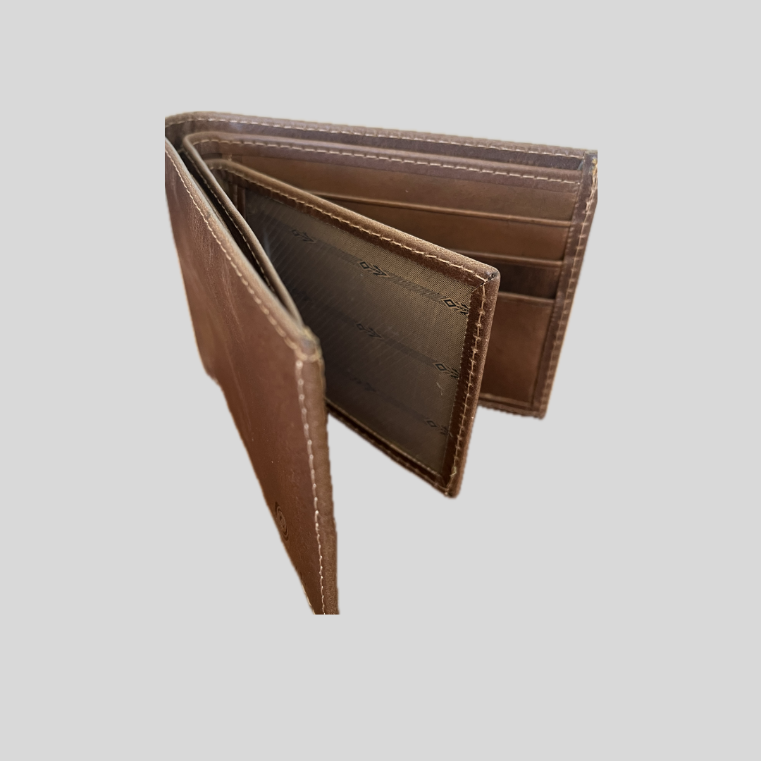 Billetera Cuero Doble sin Correa Cierre