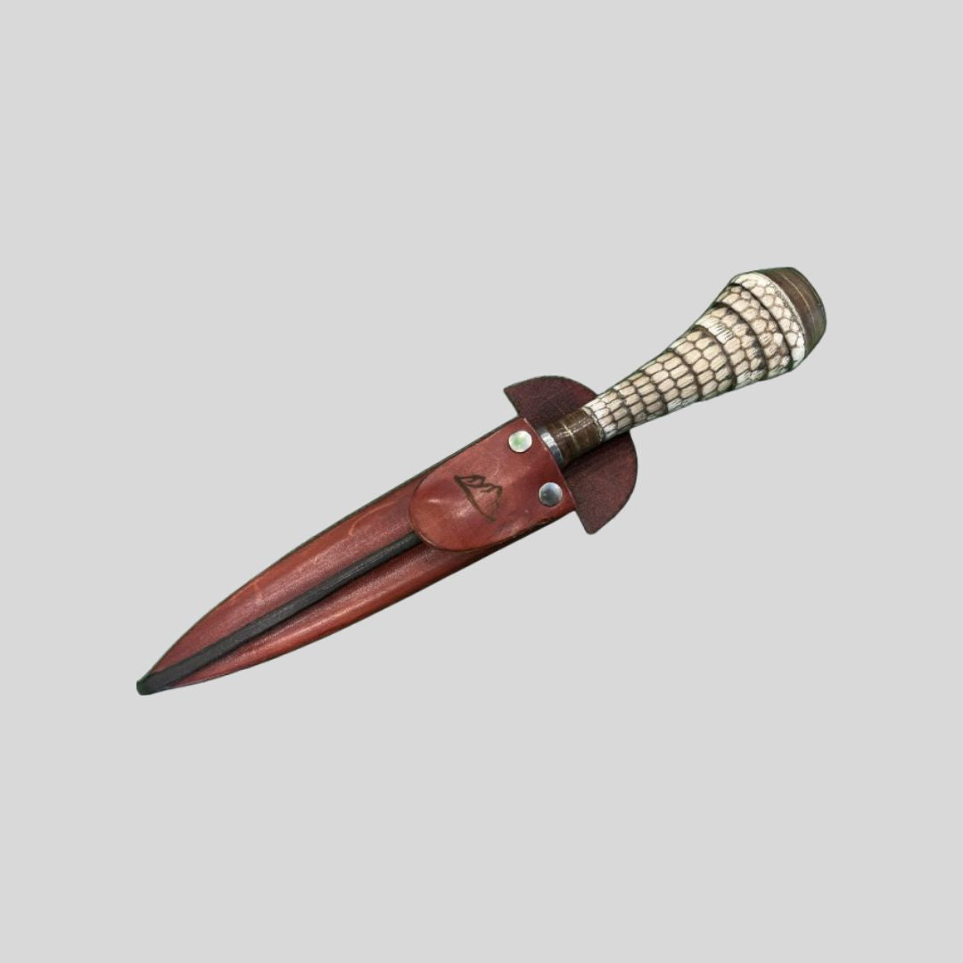 Cuchillo Mulita Acero Carbono 14 cm.