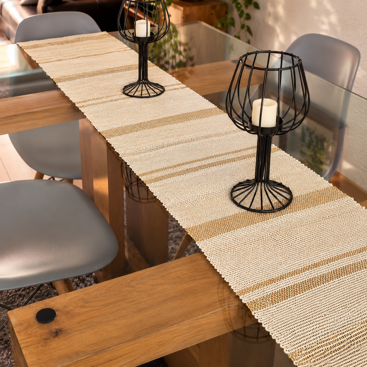 Camino de Mesa Artesanal de Lino Natural con Franjas Tierra – 30 × 210 cm