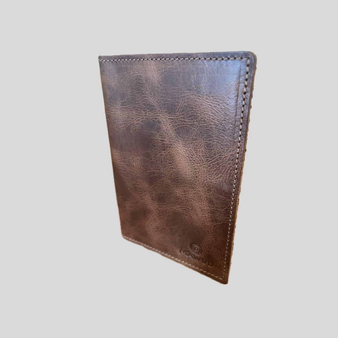 Porta Pasaporte Cuero Café
